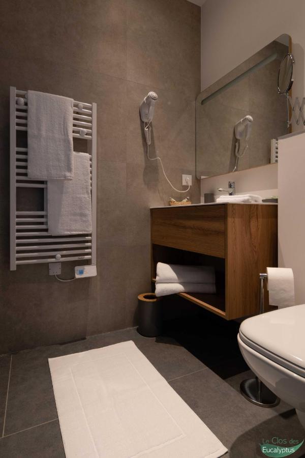 Le Clos Des Eucalyptus Le Plan-de-la-Tour Exteriör bild
